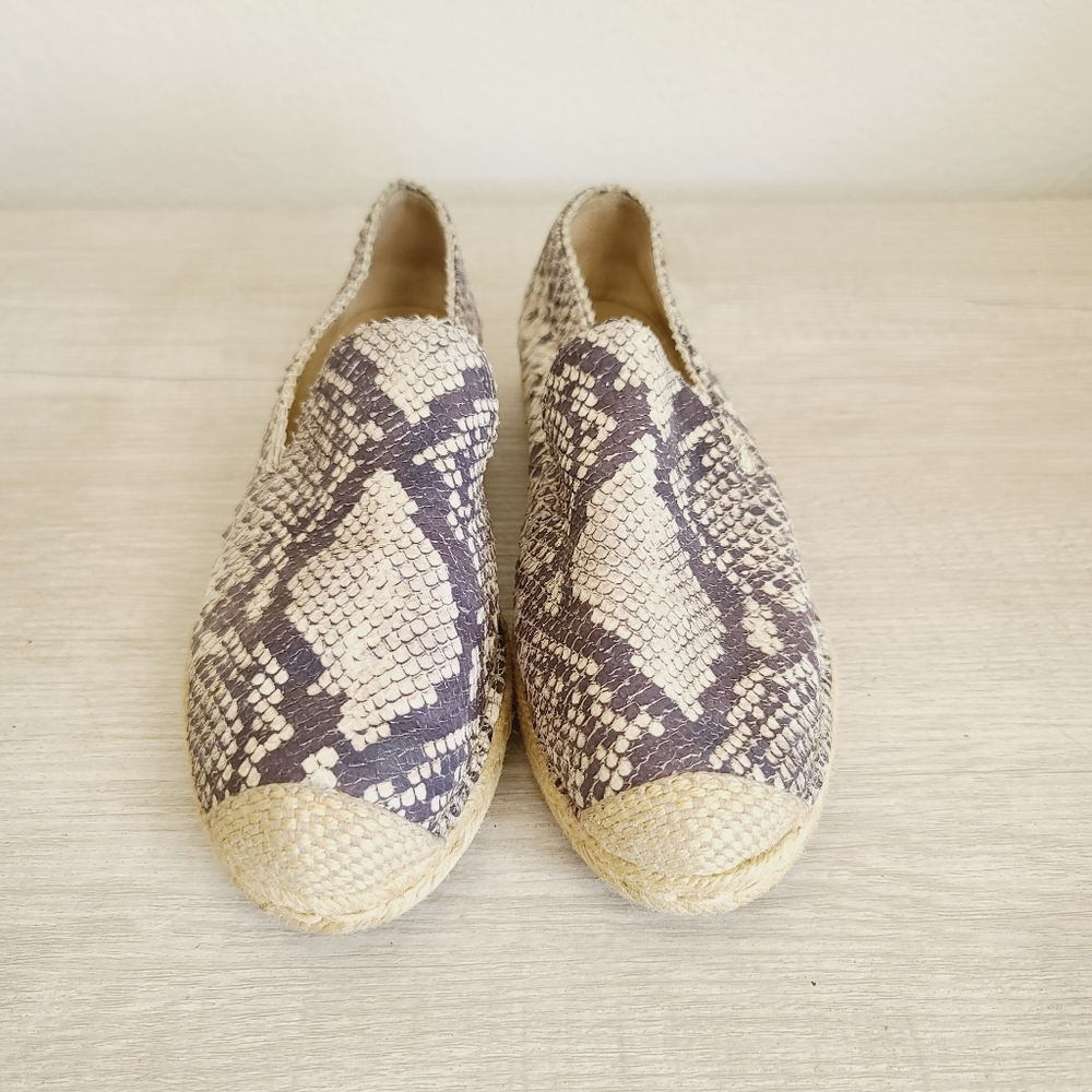 Stuart Weitzman Snake Beige And Gray Print Espadr… - image 2